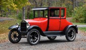 1927 FORD MODEL T DOCTORS COUPE. A 1927