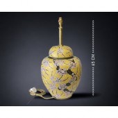 A LARGE CHINESE CLOISONNE JAR & COVER,