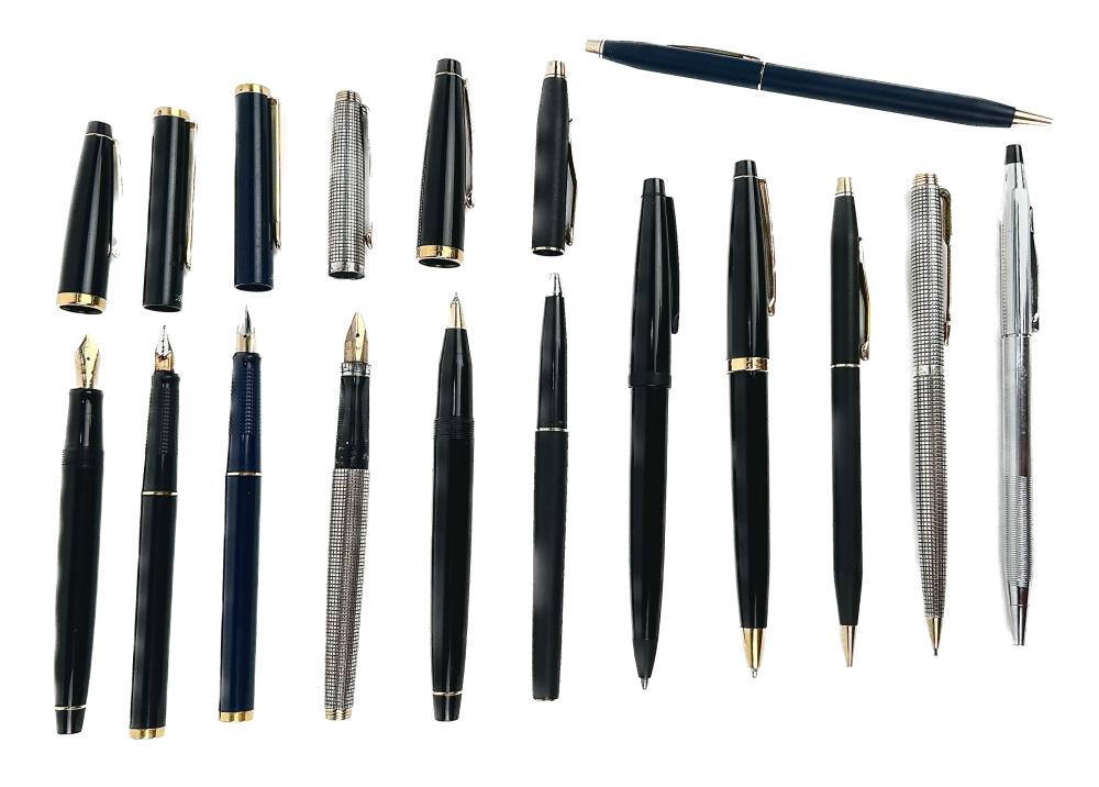 TWELVE LUXURY FOUNTAIN PENS AND 3af4dd