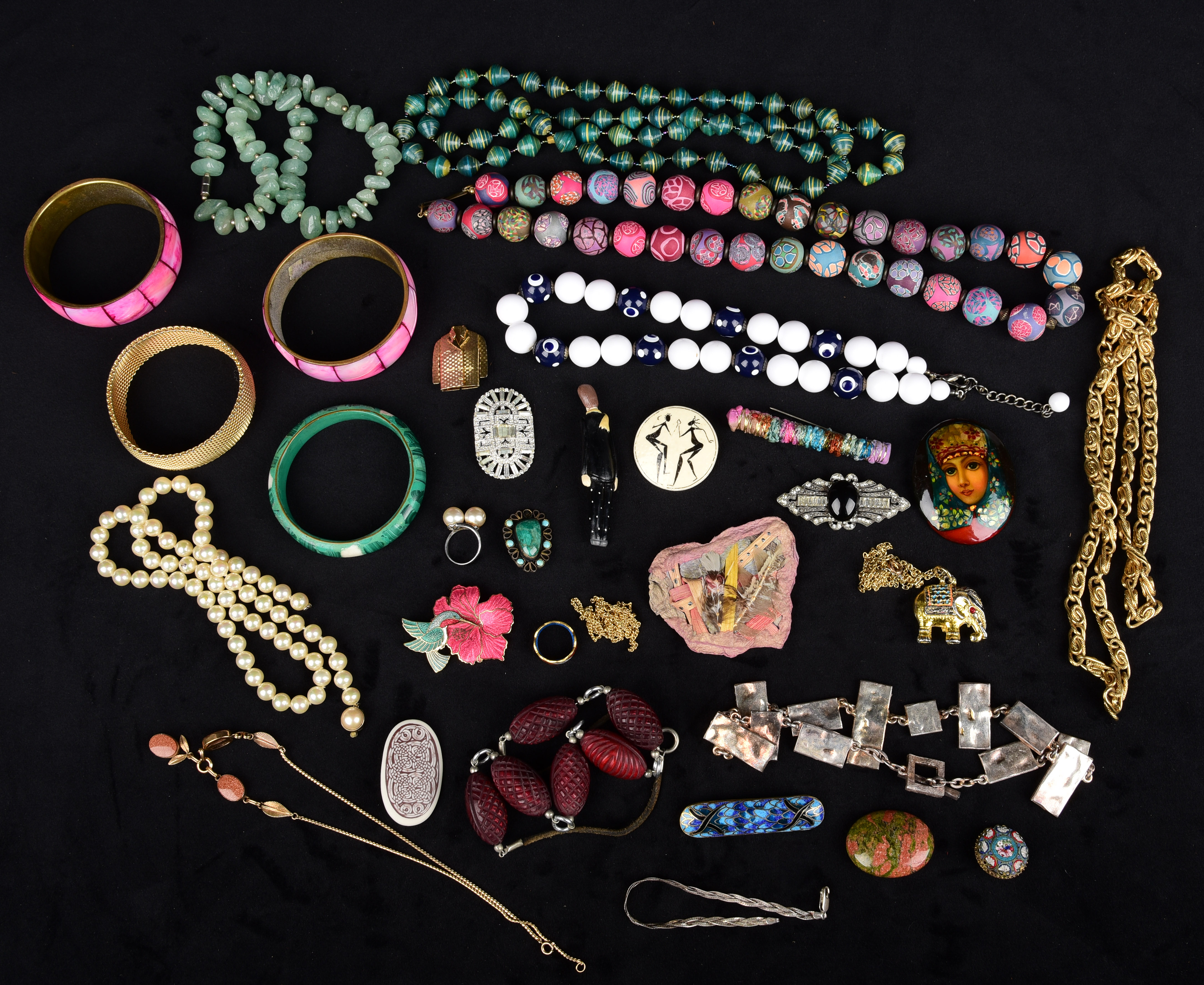 Eclectic vintage jewelry grouping 3b0f3d