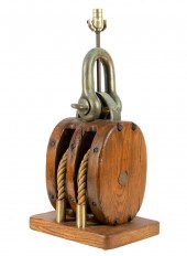 SHIPS PULLEY TABLE LAMPShips Pulley
