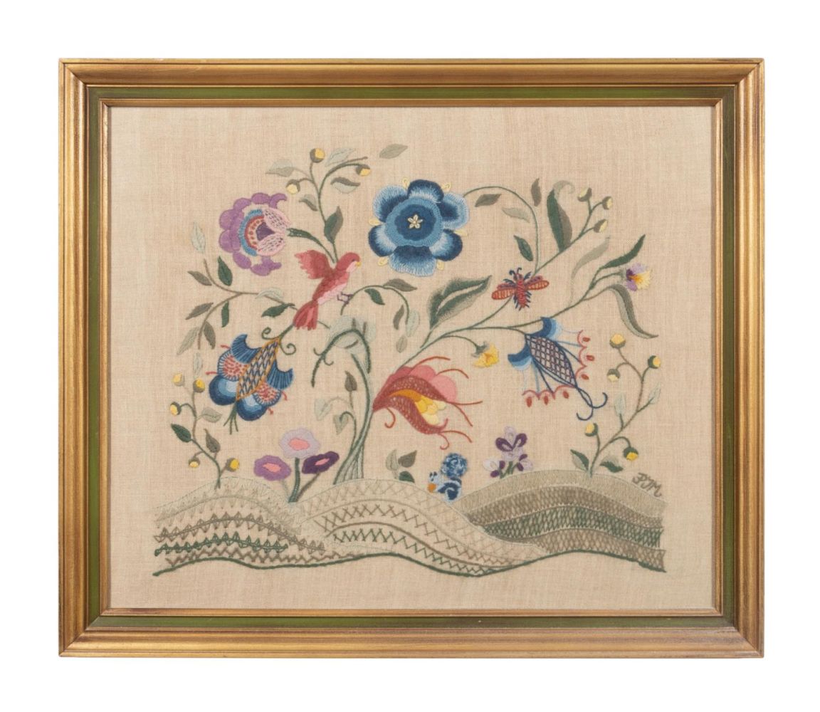 FLORAL WOOL CREWELWORK ON LINEN  3b3efa