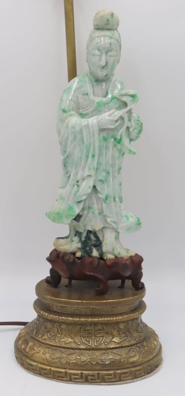 CHINESE CARVED JADE FIGURE OF A 3b70f4