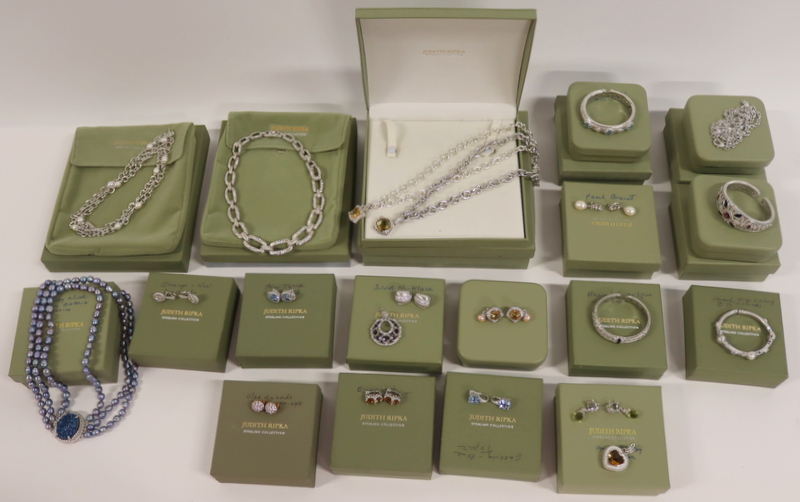 JEWELRY COLLECTION OF 21 PCS  3b7918