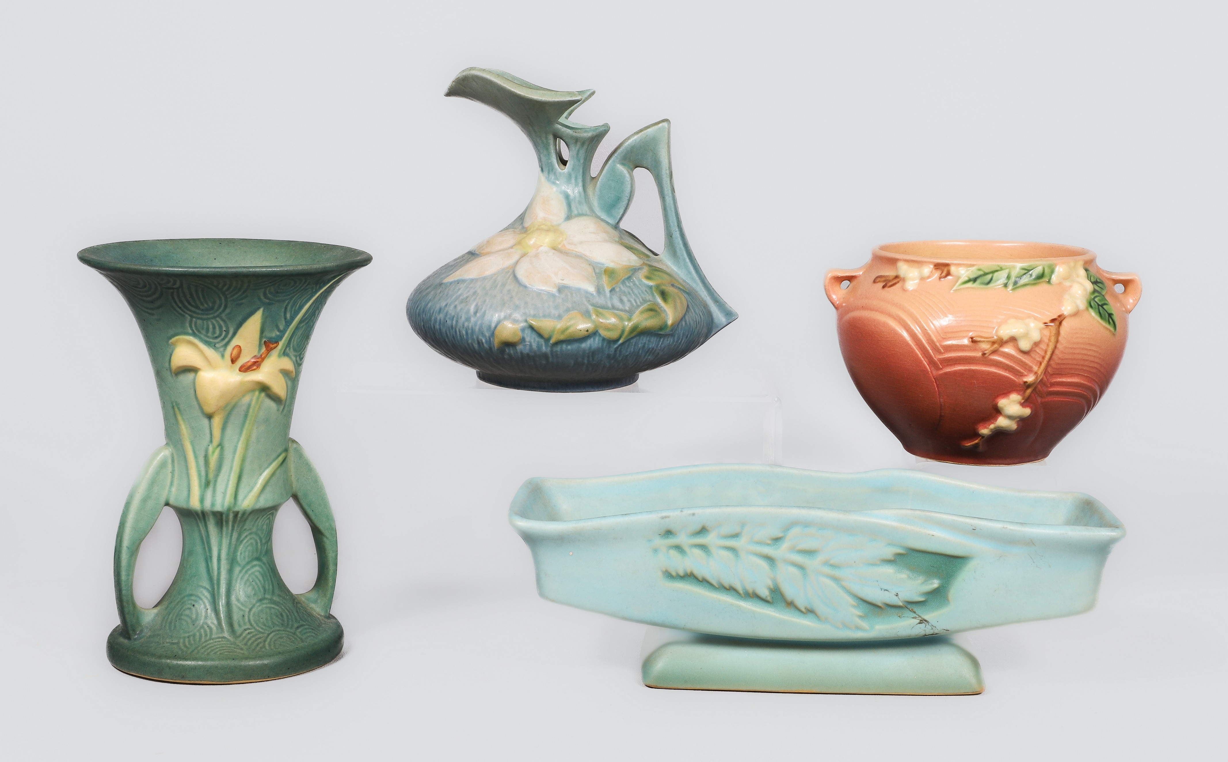  4 Pcs Roseville pottery c o 3b6114