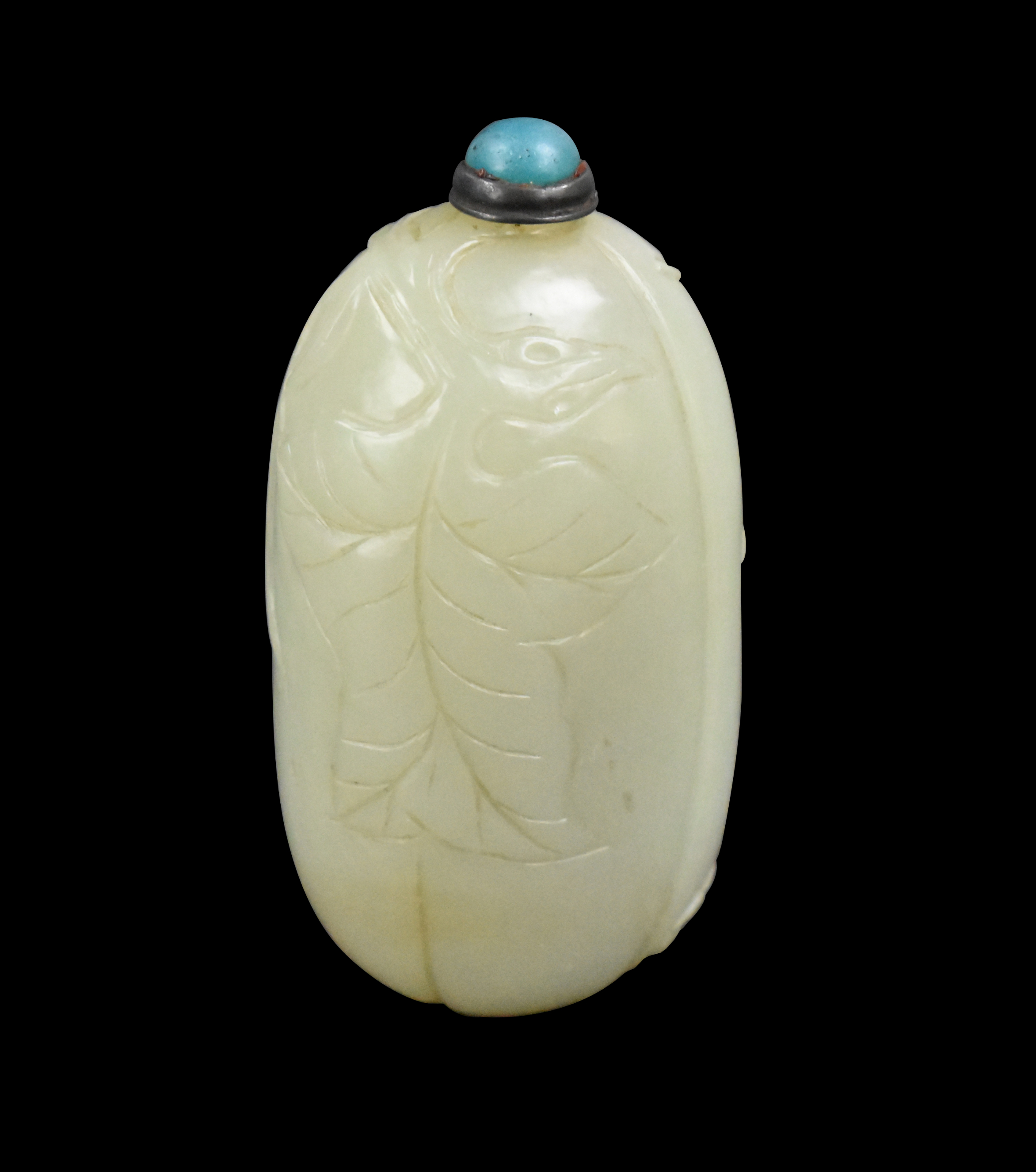 CHINESE JADE CARVED SNUFF BOTTLE  3b62bc