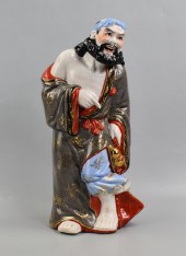 CHINESE PORCELAIN FAMILLE ROSE FIGURE,
