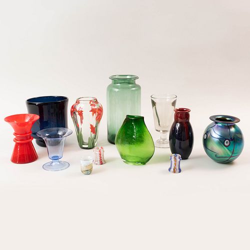 GROUP OF EIGHT STUDIO GLASS VESSELSComprising A 3b93ef