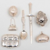 GROUP OF SEVEN SILVER AND SILVER 3b9631