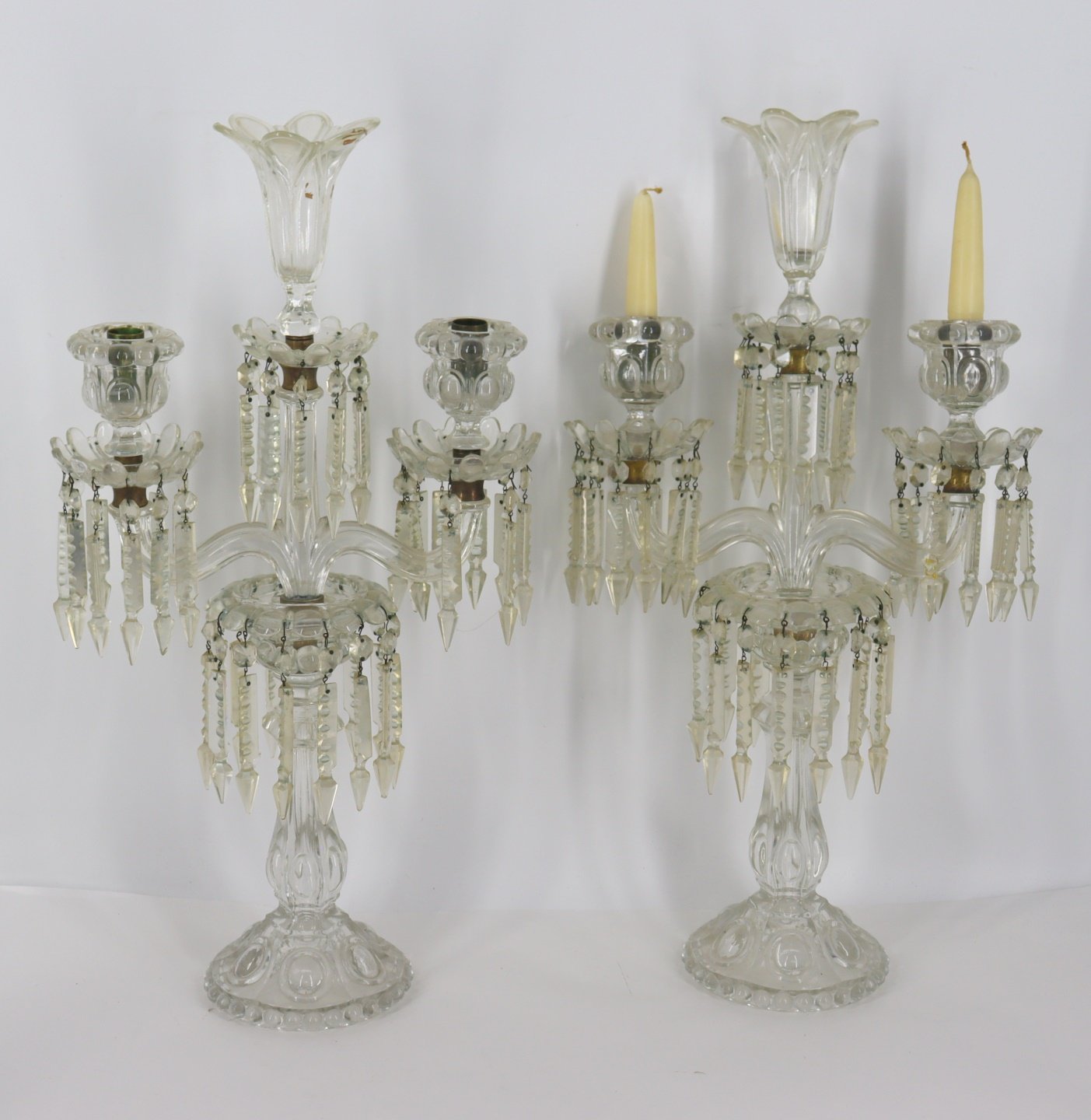 PAIR OF ANTIQUE BACCARAT GLASS 3b96ad