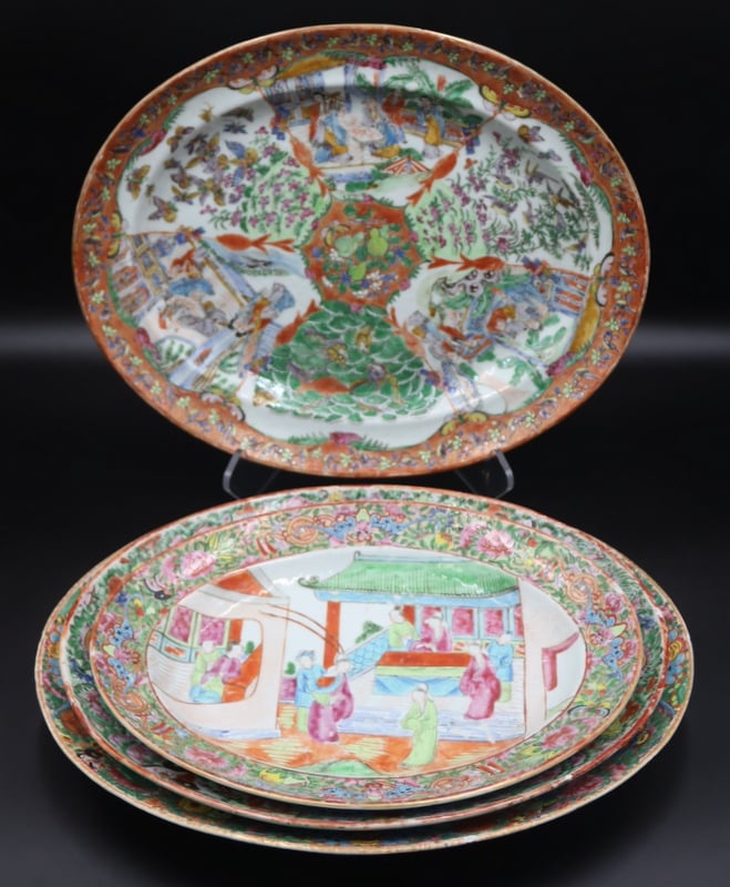 (4) LARGE CHINESE EXPORT PLATTERS