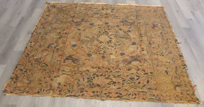 19TH C CHINESE EMBROIDERED TAPESTRY  3ba0d0