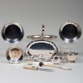 GROUP OF SILVER AND SILVER PLATE 3b8f51