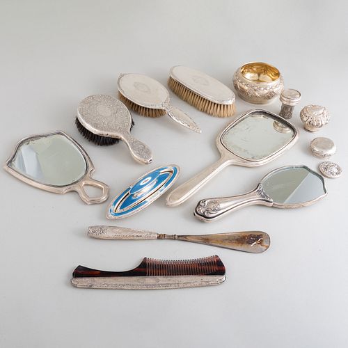 GROUP OF AMERICAN SILVER TOILETTE
