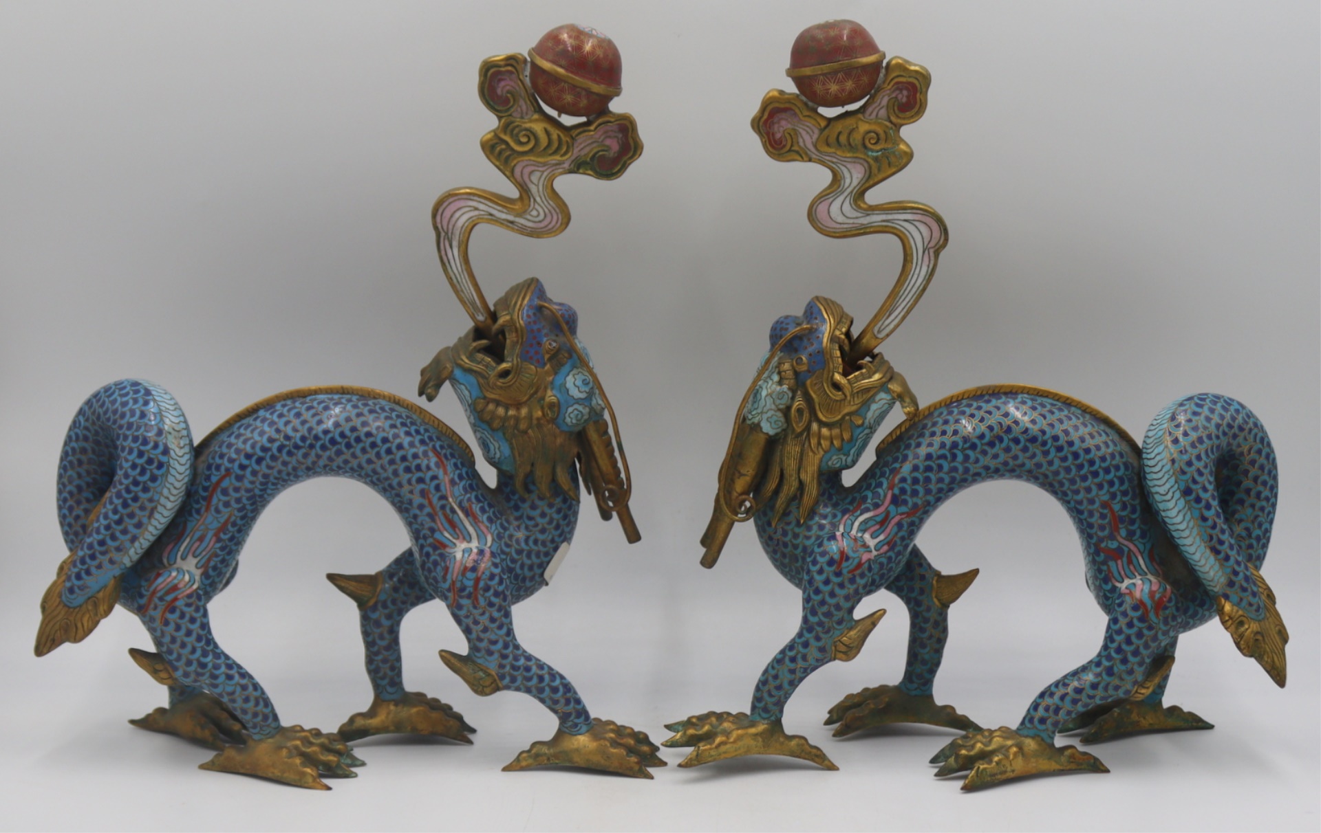 PAIR OF CHINESE CLOISONNE DRAGON 3bc259