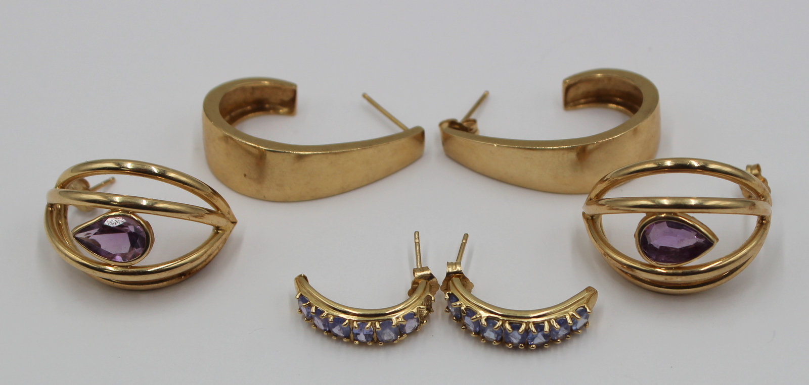 JEWELRY 3 PAIR OF 14KT GOLD 3bc348
