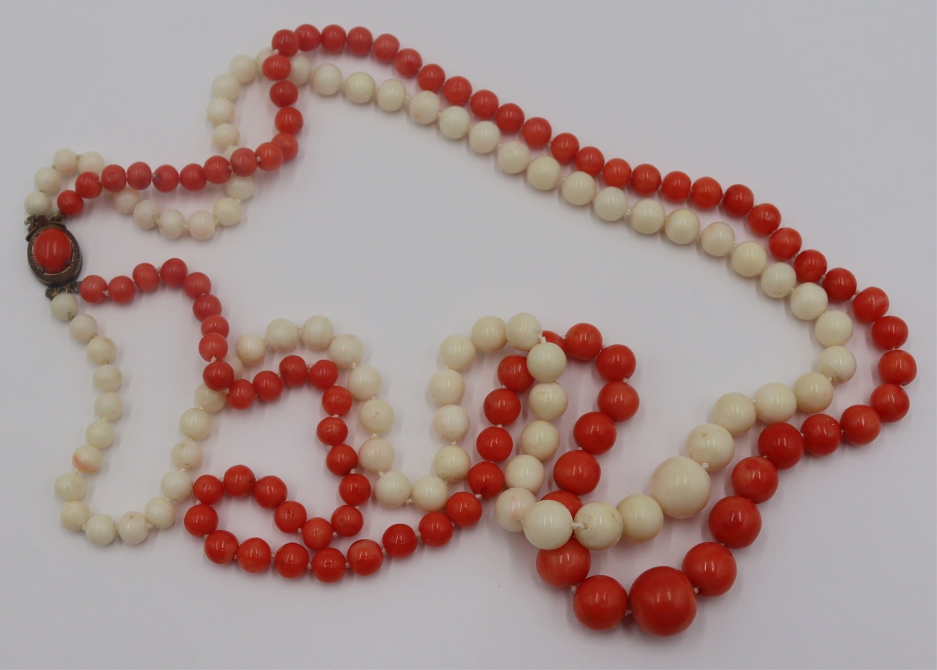 JEWELRY DOUBLE STRAND CARVED CORAL 3bc586