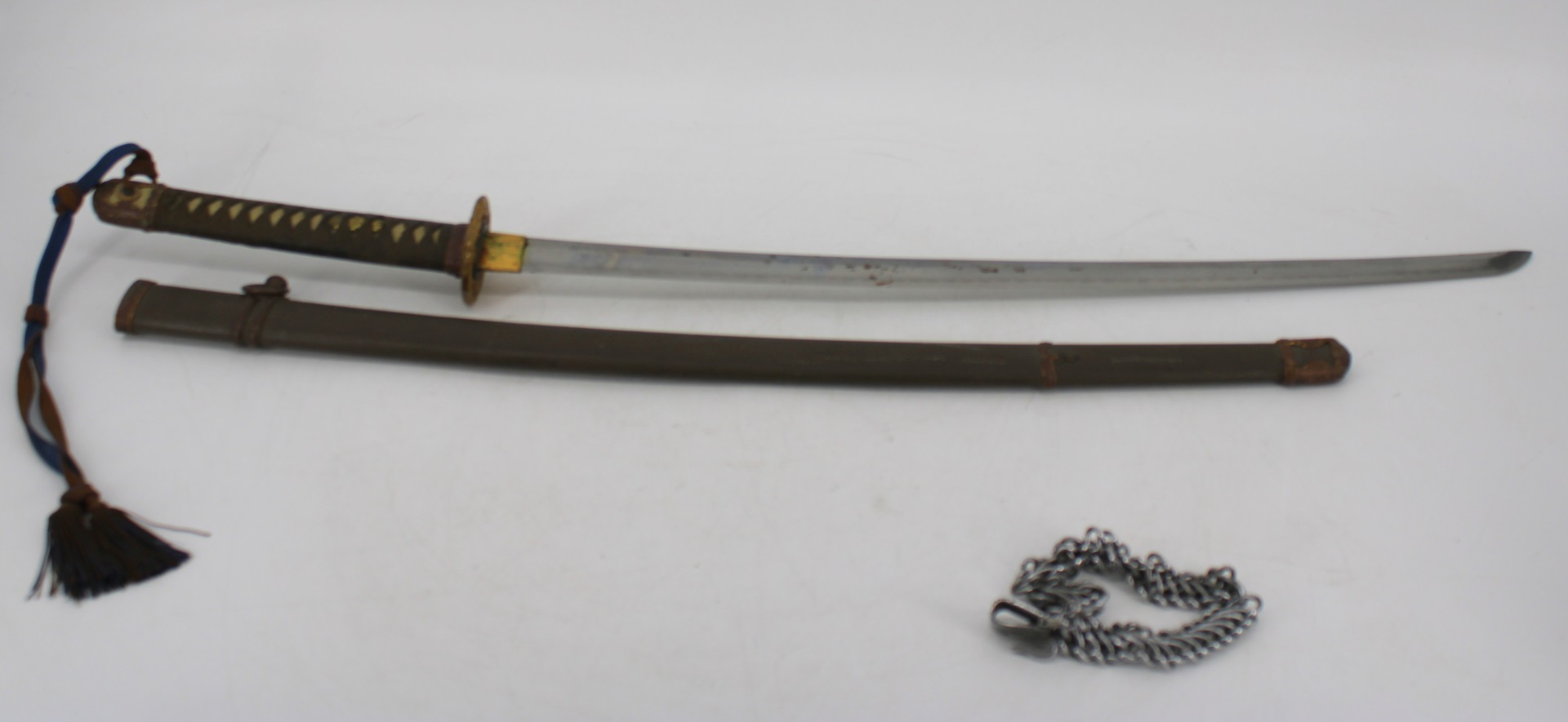 JAPANESE WW2 SWORD WITH CHAIN HANGER 3bc679