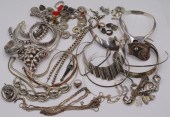 JEWELRY ASSORTED GROUPING OF STERLING 3bb067
