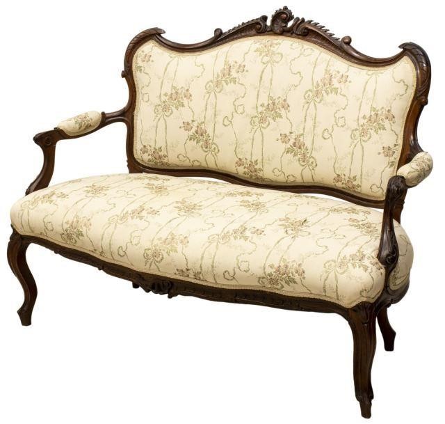 LOUIS XV STYLE UPHOLSTERED PARLOR 3bee01