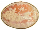 LARGE GOLD & CAMEO SHELL BROOCH, CLASSICAL