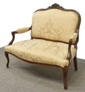 LOUIS XV STYLE UPHOLSTERED PARLOR SETTEE