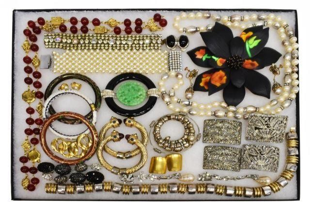 HUGE COLLECTION COSTUME JEWELRY  3c1232