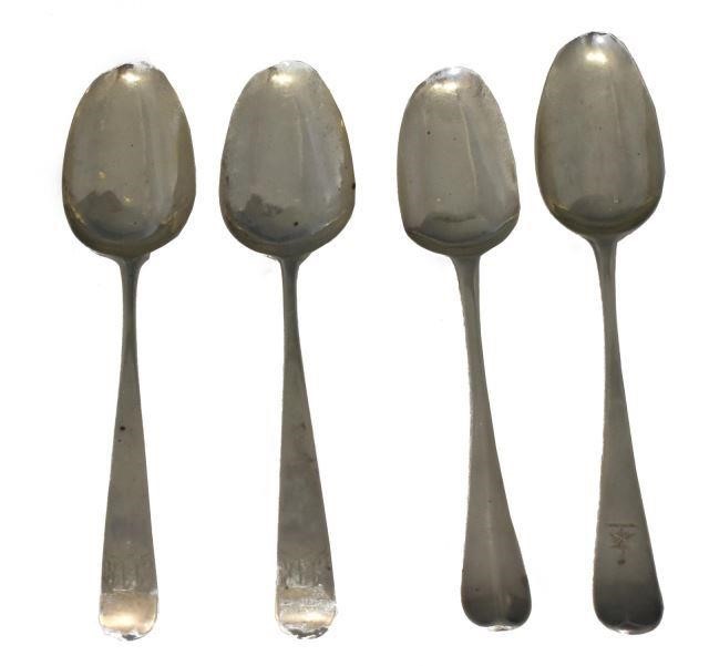  4 ENGLISH STERLING SILVER SPOONS  3c15a2