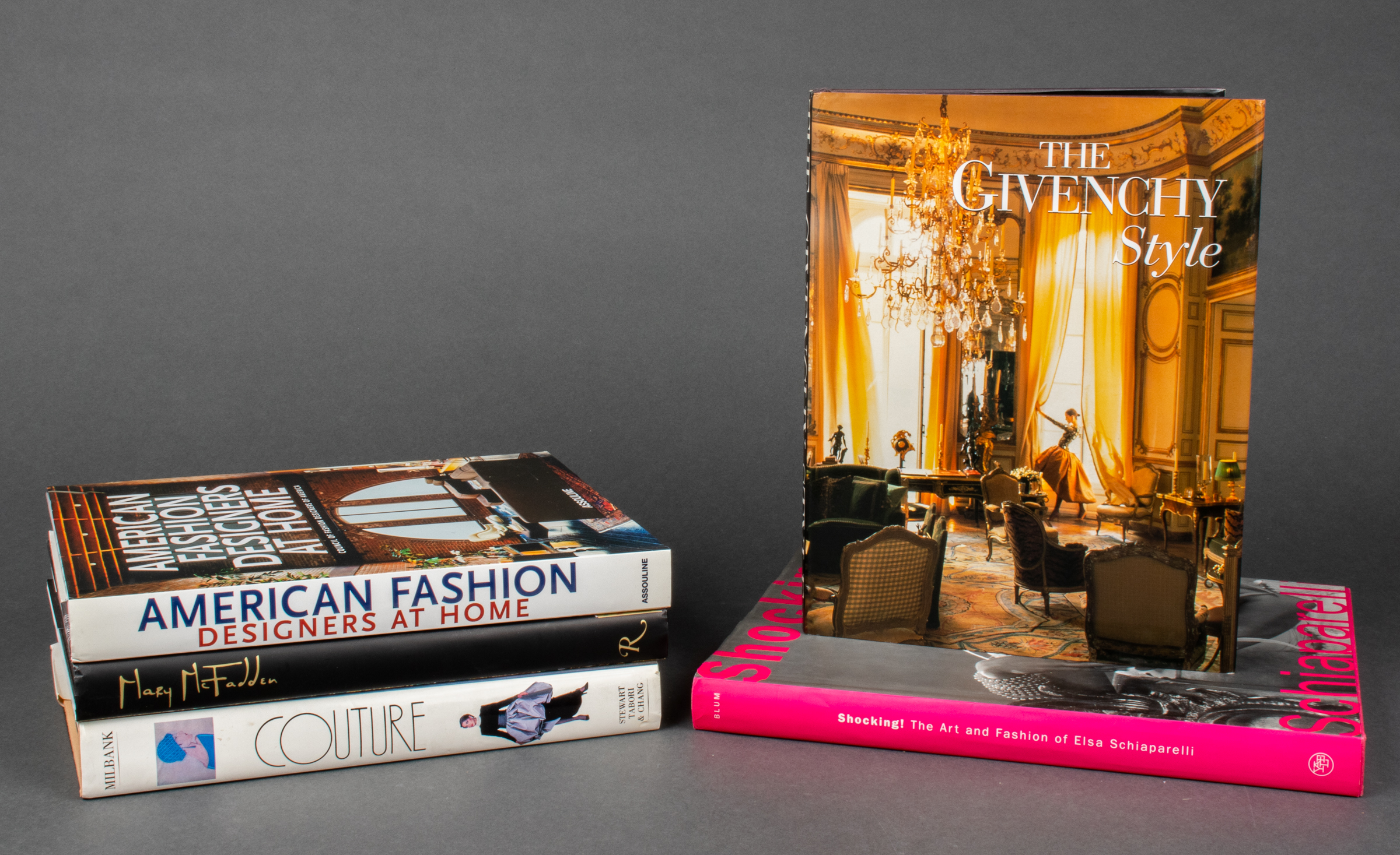 BOOKS ON FASHION AND STYLE 5 Group 3c33c1