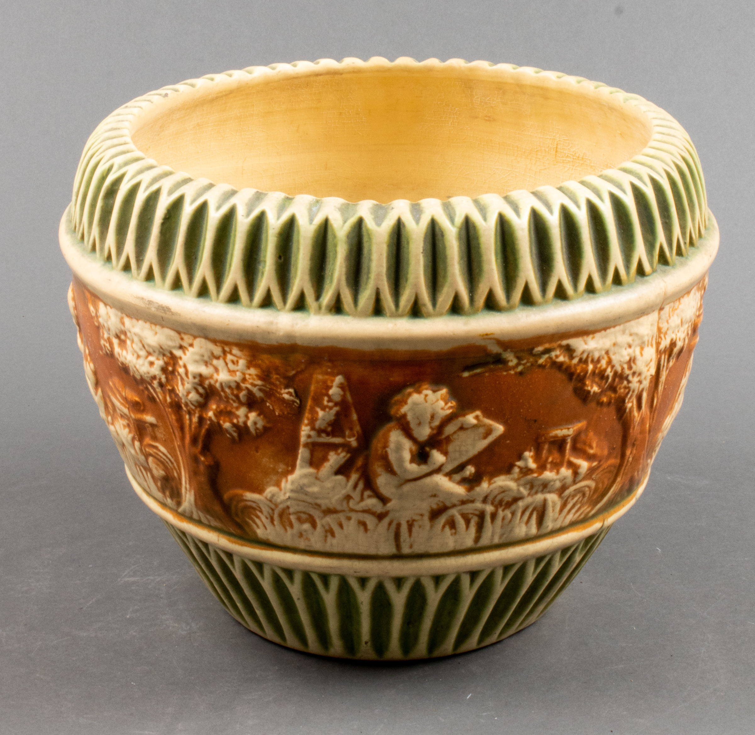 ROSEVILLE POTTERY JARDINIERE DECORATED 3c379e