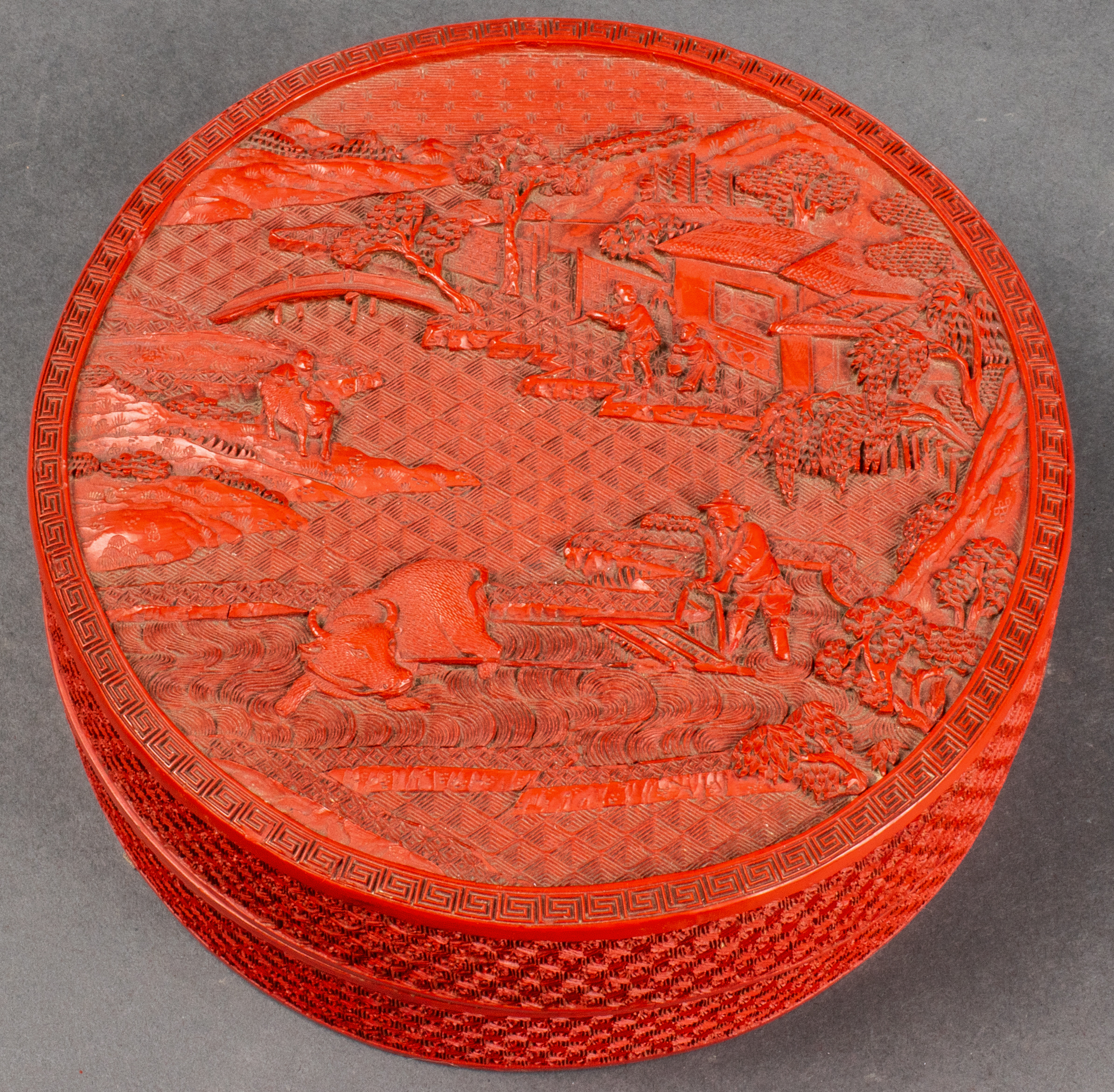 CHINESE CARVED CINNABAR LACQUER 3c3ce5