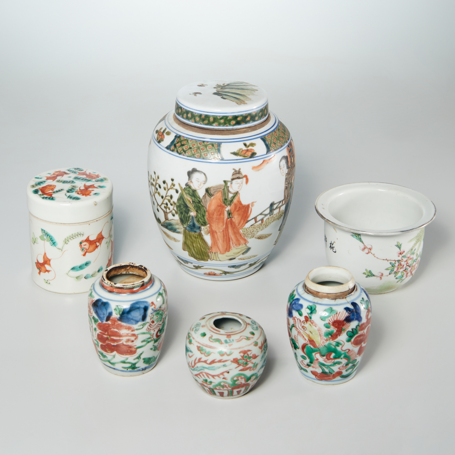 COLLECTION CHINESE ENAMELED PORCELAINS 3c27ad