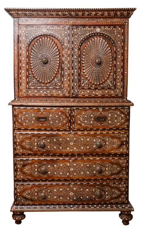 ANGLO INDIAN BONE INLAID CHEST 3c298f