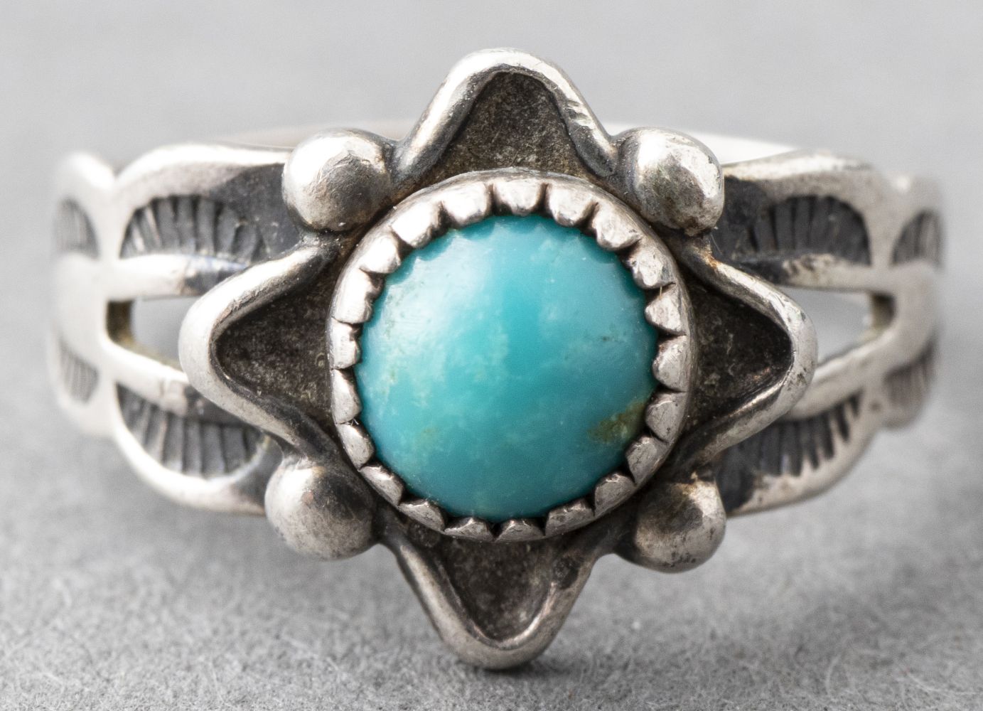 NATIVE AMERICAN NAVAJO SILVER TURQUOISE 3c563a