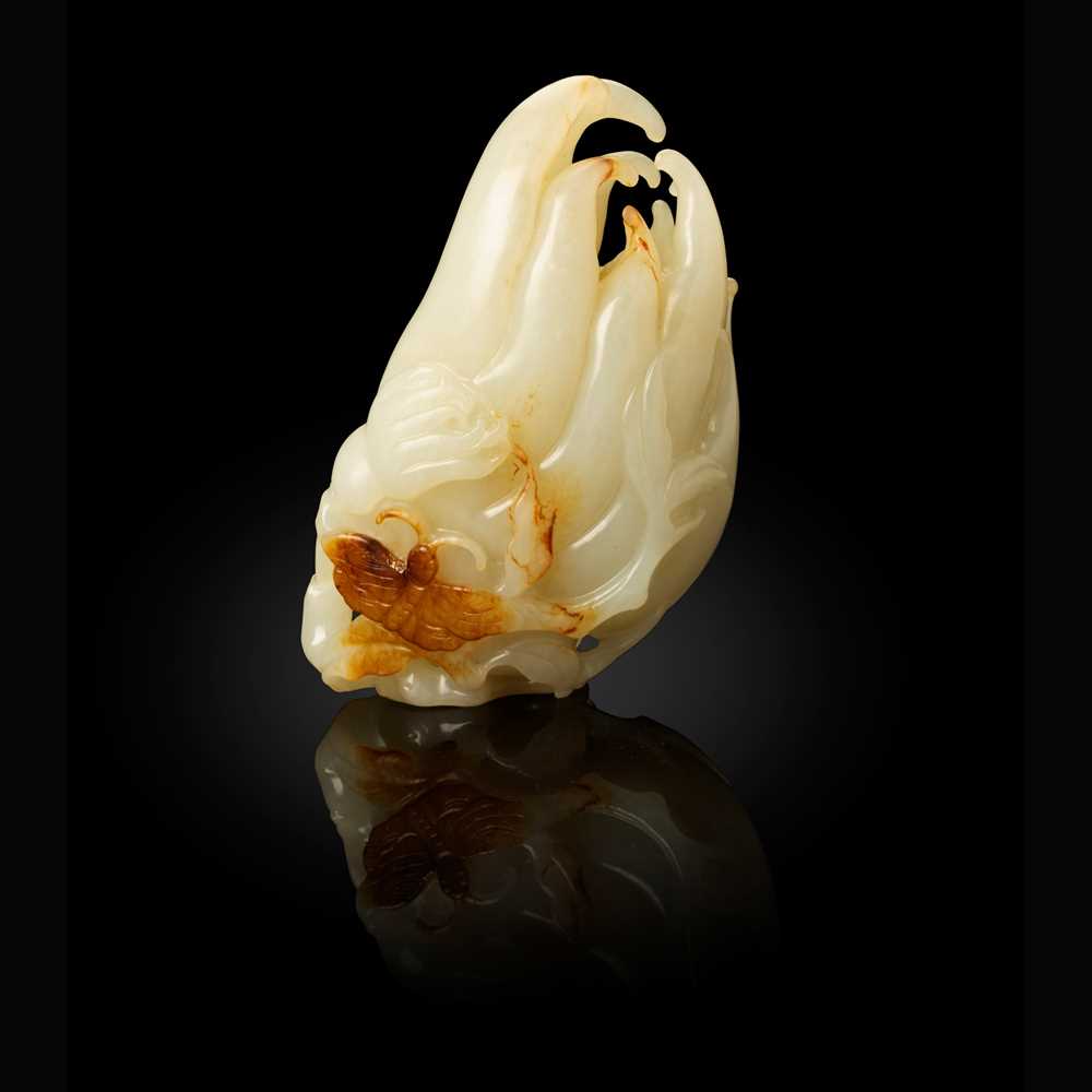 WHITE JADE WITH RUSSET SKIN CARVING 3c699b