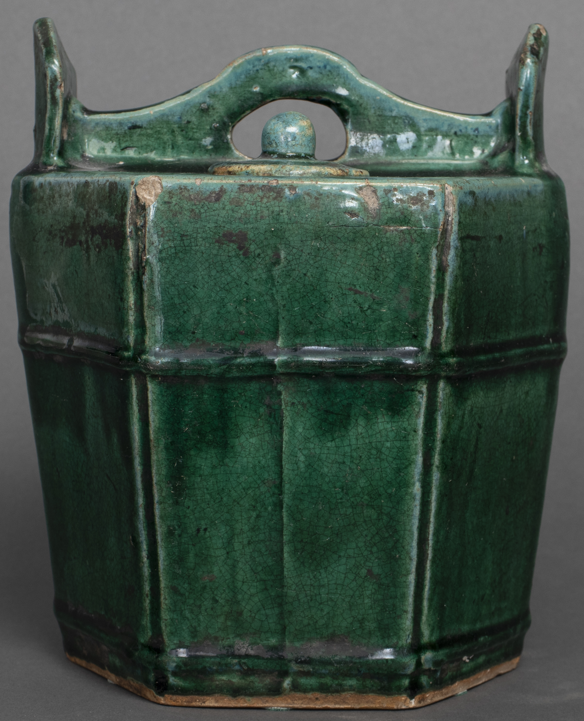 CHINESE GREEN GLAZED POTTERY TEAPOT
