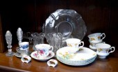 Assorted vintage china and glassware,