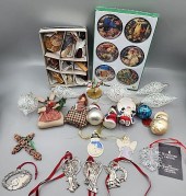 Group of misc Christmas Ornaments including