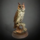 A GIUSEPPE ARMANI OWL FIGURE.HEIGHT