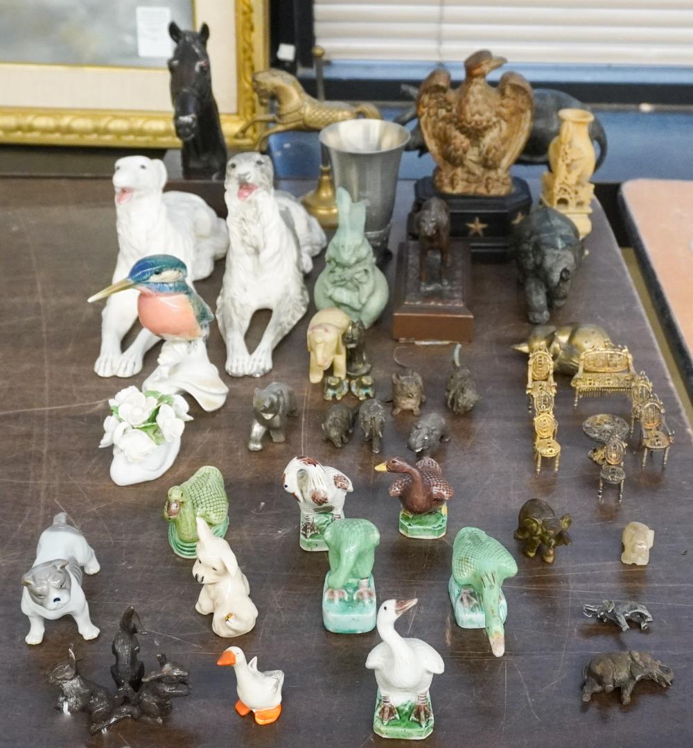 COLLECTION OF ASSORTED ANIMAL FIGURES