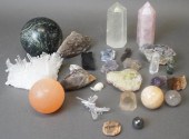 COLLECTION OF ASSORTED GEODES AND MINERALSCollection