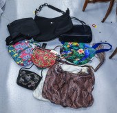 A SELECTION OF EIGHT BAGS   3c76f2