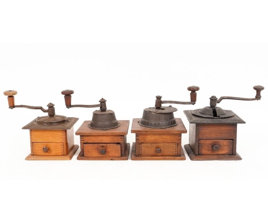 Four vintage box coffee mills  3c7824