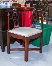 FEDERAL STYLE BEECH CORNER CHAIR Late