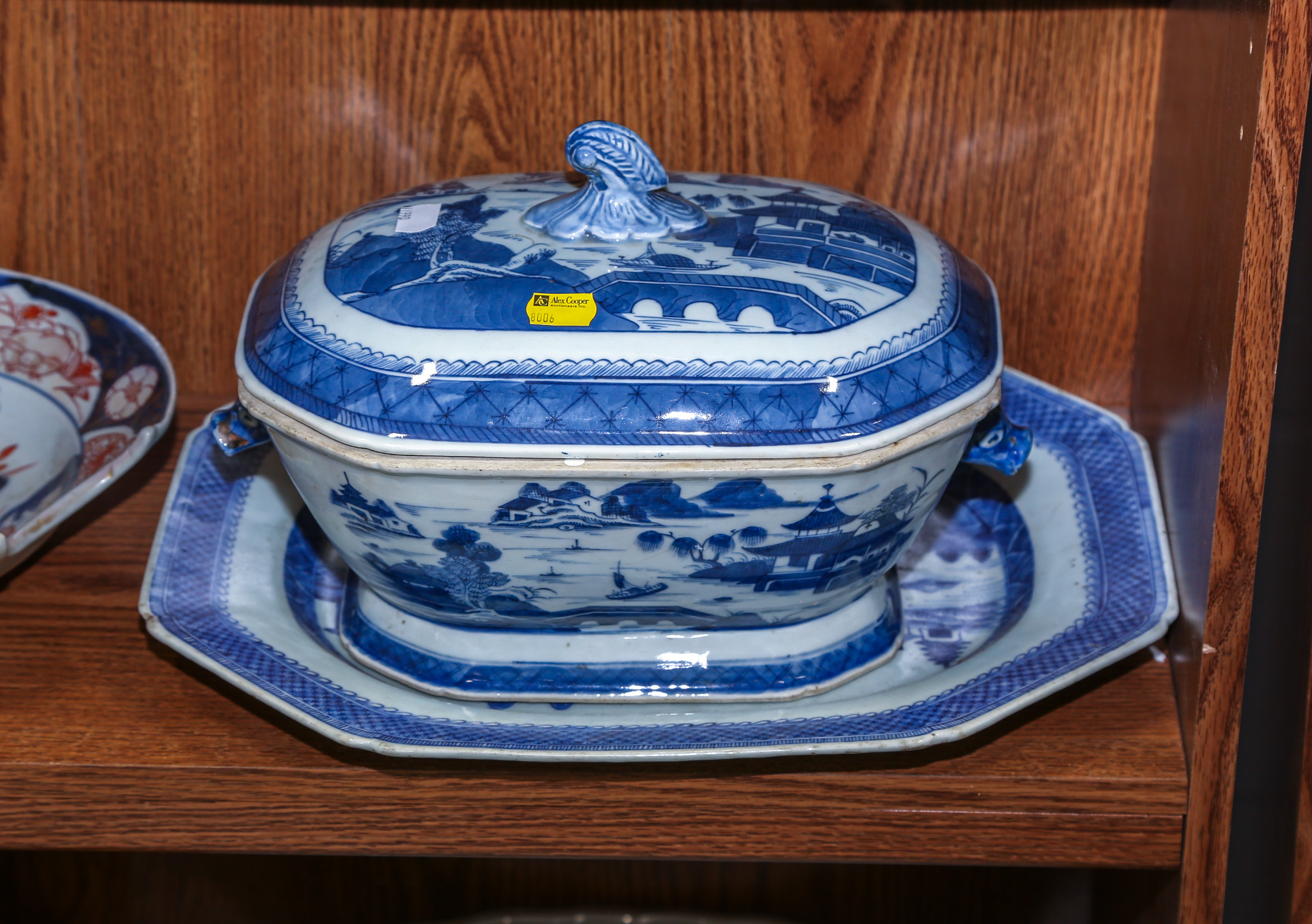 CHINESE EXPORT CANTON COVERED TUREEN 3cb1ee