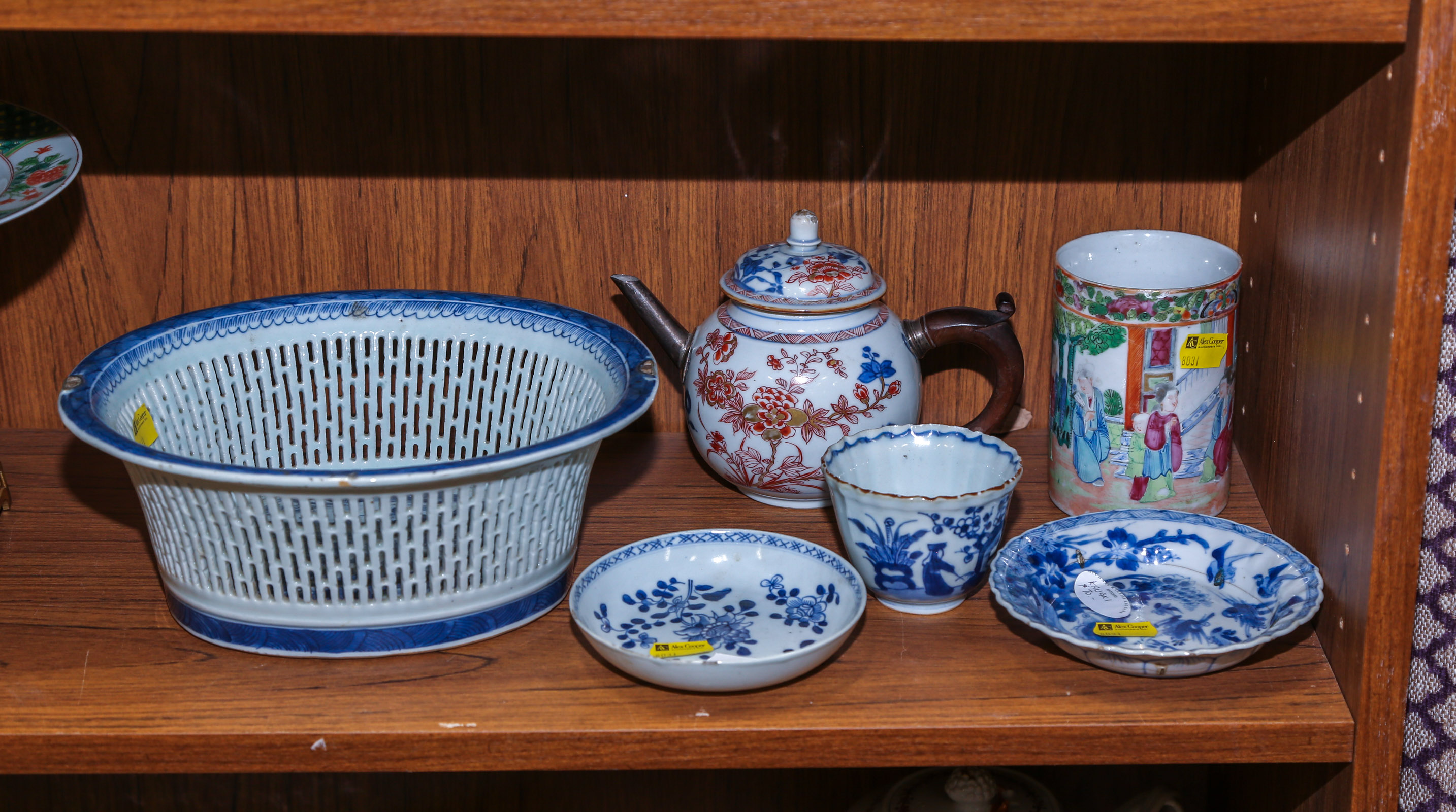 SELECTION OF CHINESE EXPORT PORCELAIN 3cb207