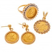 A COLLECTION OF GOLD COIN JEWELRY 1)