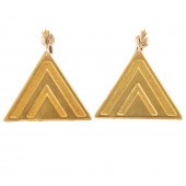 A PAIR OF LALAOUNIS TRIANGLE EAR CLIPS