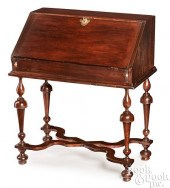 NEW ENGLAND MAPLE WILLIAM AND MARY DESK