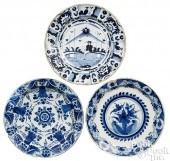 LARGE LAMBETH DELFTWARE CHARGER, MID